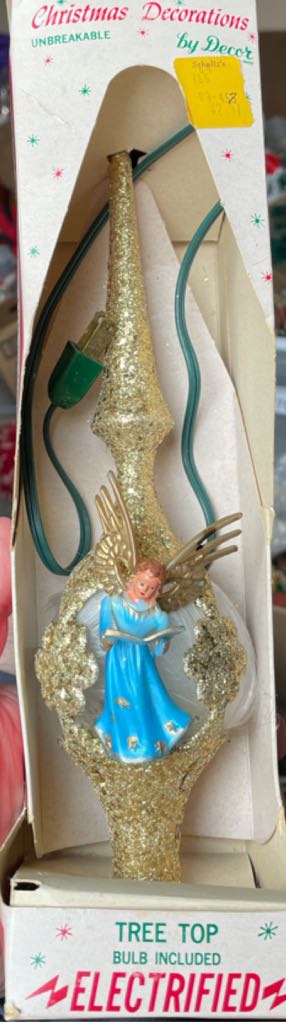 Book - The Natitiy - The Christmas Creche At The Metropolitan Museum Of Art