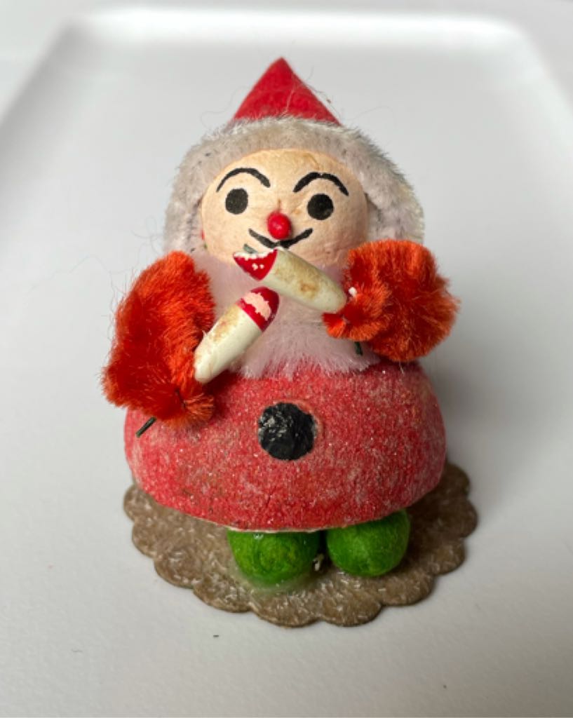 IRWIN - Christmas - Santa Hanging Ornament