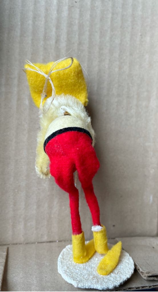 Chenille - Elf - (5/8) - With Axe - Elf (Chenille) ornament collectible - Main Image 2