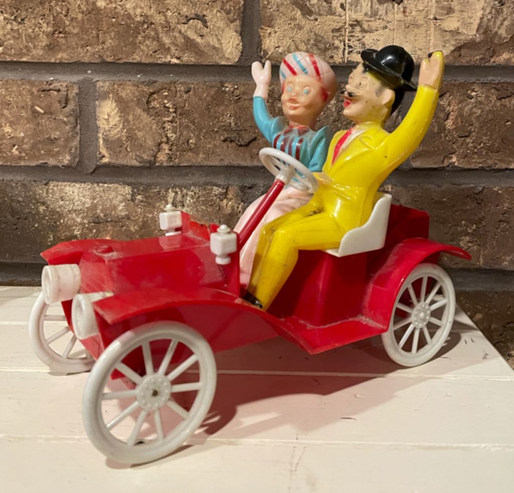 Jewelbrite - Round - White Poinsettia - Clear