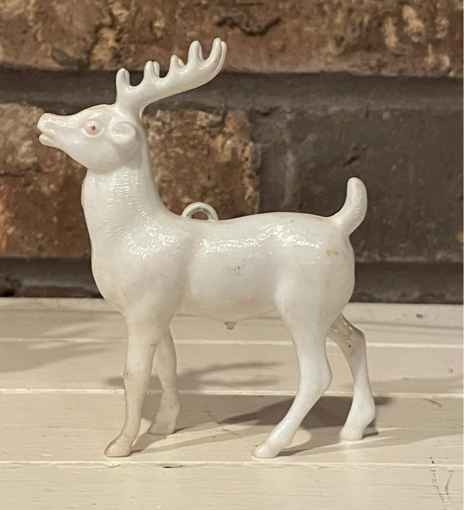 Jewelbrite - (Set 15) - Marquis - Red/Gold Ribbon