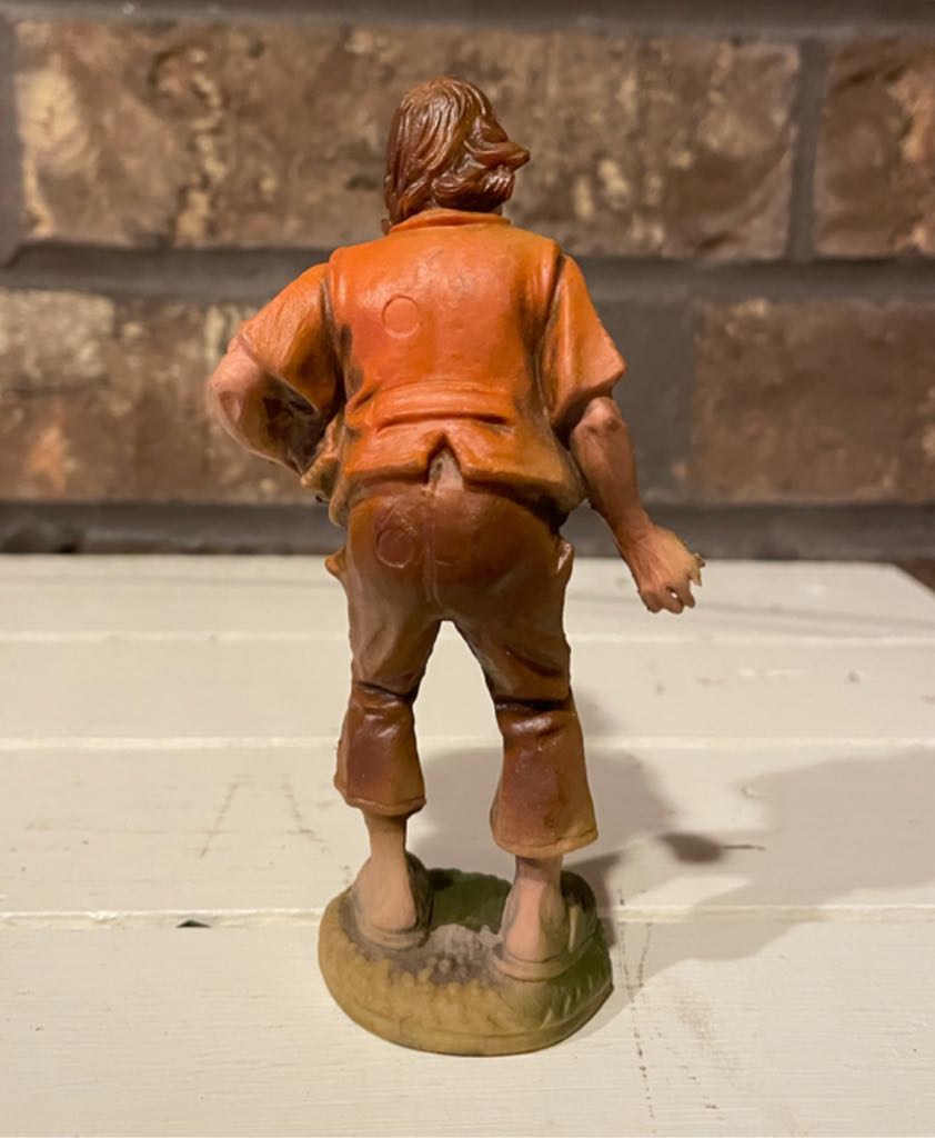 Marolin - (Set 6) - Villager - Man With Apples - Villager (Nativity) ornament collectible - Main Image 2