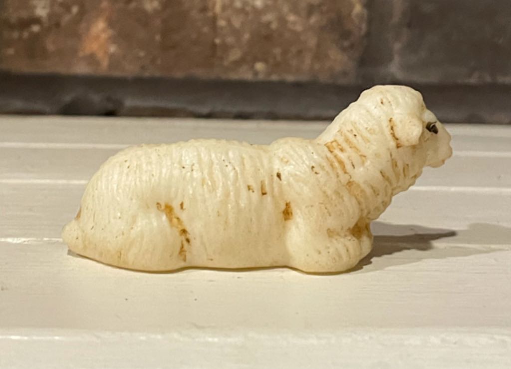 Marolin - (Set 6) - Animal - Sheep - Supine - Animal (Nativity) ornament collectible - Main Image 2