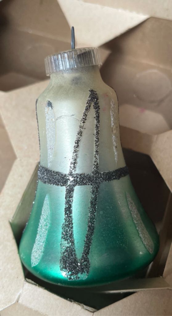 Snowball & Tuxedo - 2021 - #21 - Jingle Bell Pala