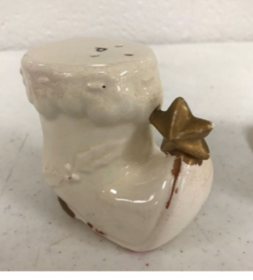 S&P - Boots With Star - Santa (Salt & Pepper Shakers) ornament collectible - Main Image 1