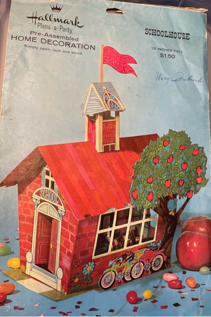 Hallmark - Plan-A-Party - School House - School (Centerpiece) ornament collectible - Main Image 2