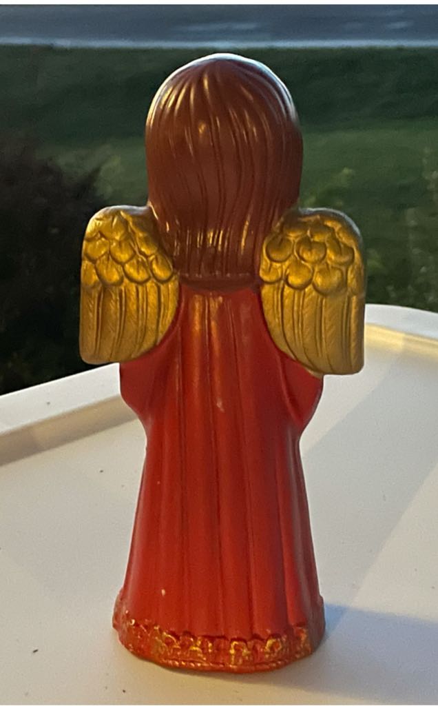 HOMCO - Angel - Singing - Red Robe - Angel (Music) ornament collectible - Main Image 2