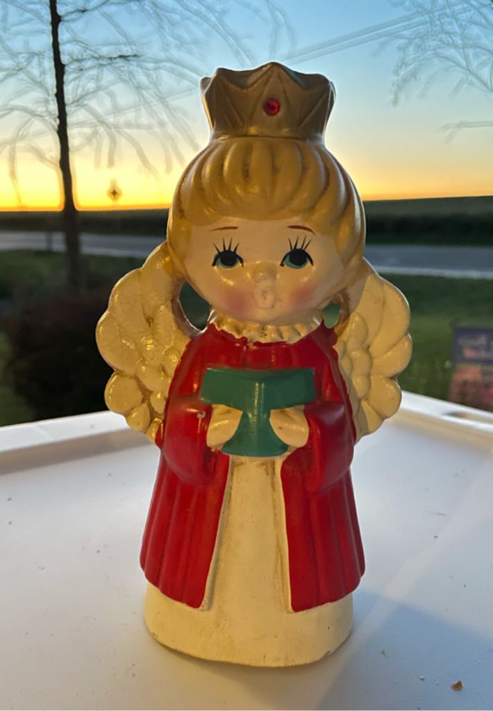 Schmid Bros - (Set 2) - Angel - Candle Holder - Facing Left