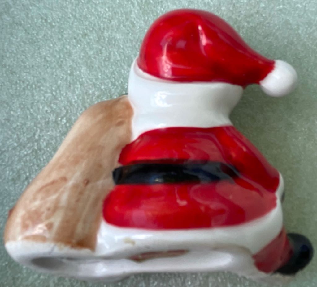 Lefton - Santa Sitting With Bag - Santa (Figurine) ornament collectible - Main Image 2