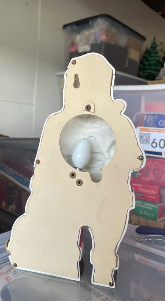 Paramount - No. 461 - Illuminated Santa Plaque - Santa (Flatback) ornament collectible - Main Image 2