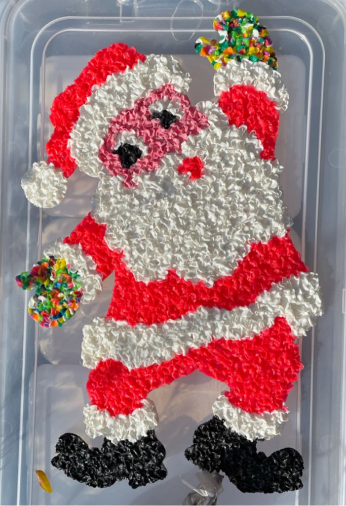 Glitter Plaque - Christmas - Waving Santa - Santa (Kitsch) ornament collectible - Main Image 1