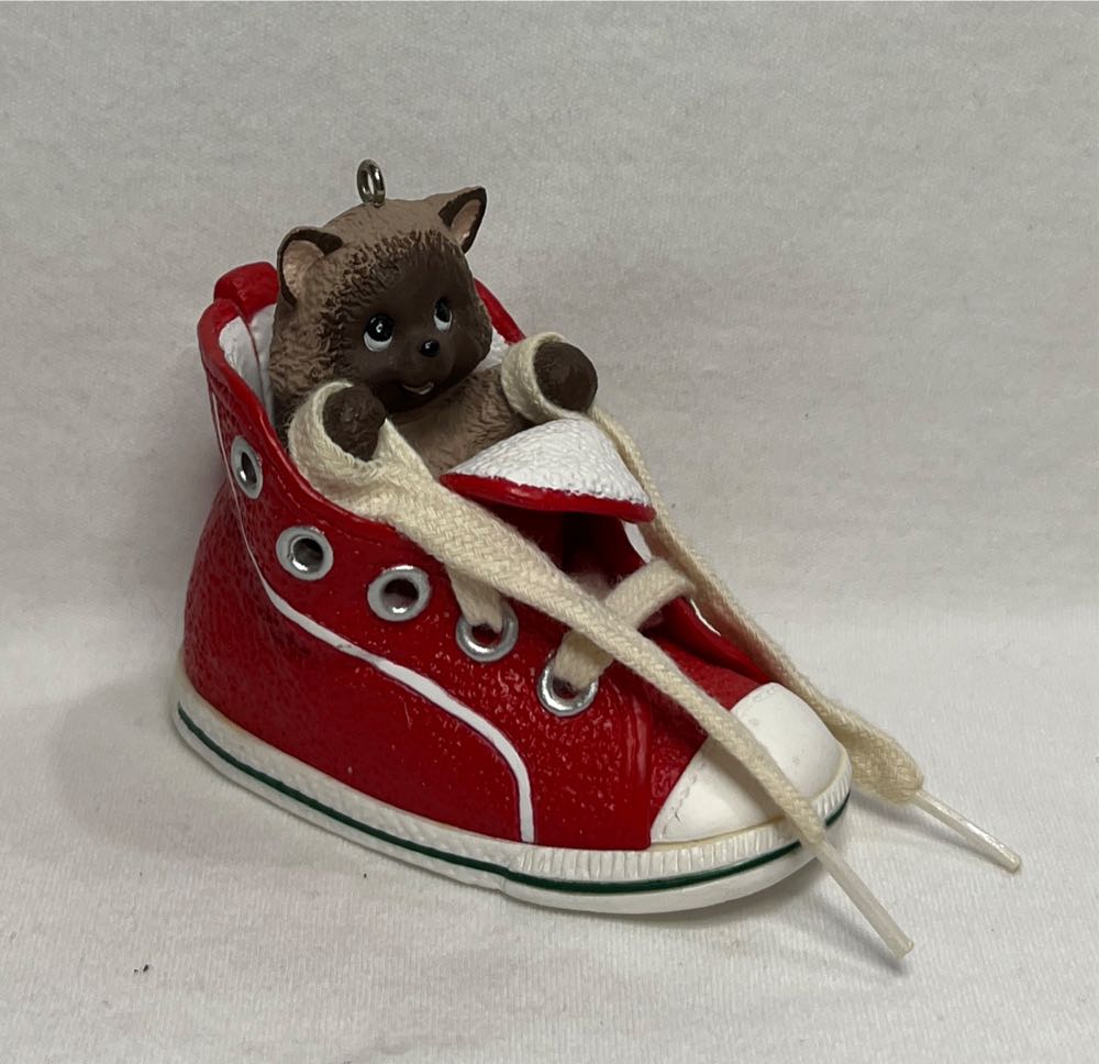 High Top-purr - Cat (Kittens) ornament collectible - Main Image 3