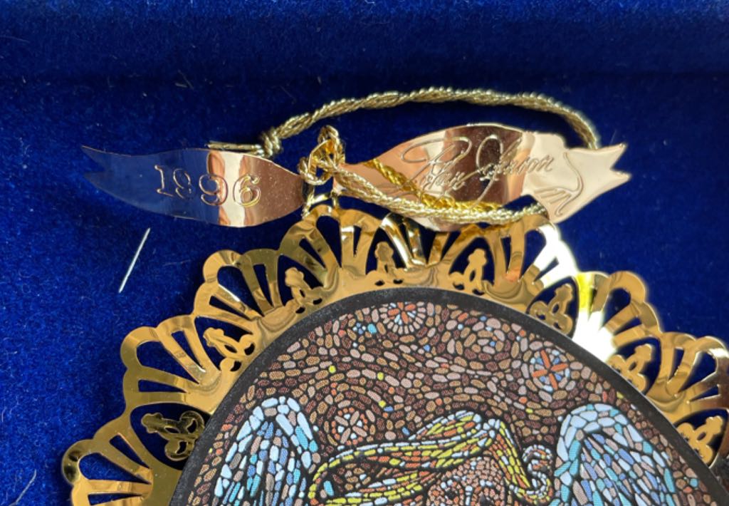 Rolan A. Johnson - Ornament - 1996 - “Hark, The Herald Angels Sing, ‘Glory To The Newborn King’.” - #2 - Collection 1 (Rolan A. Johnson) ornament collectible - Main Image 2