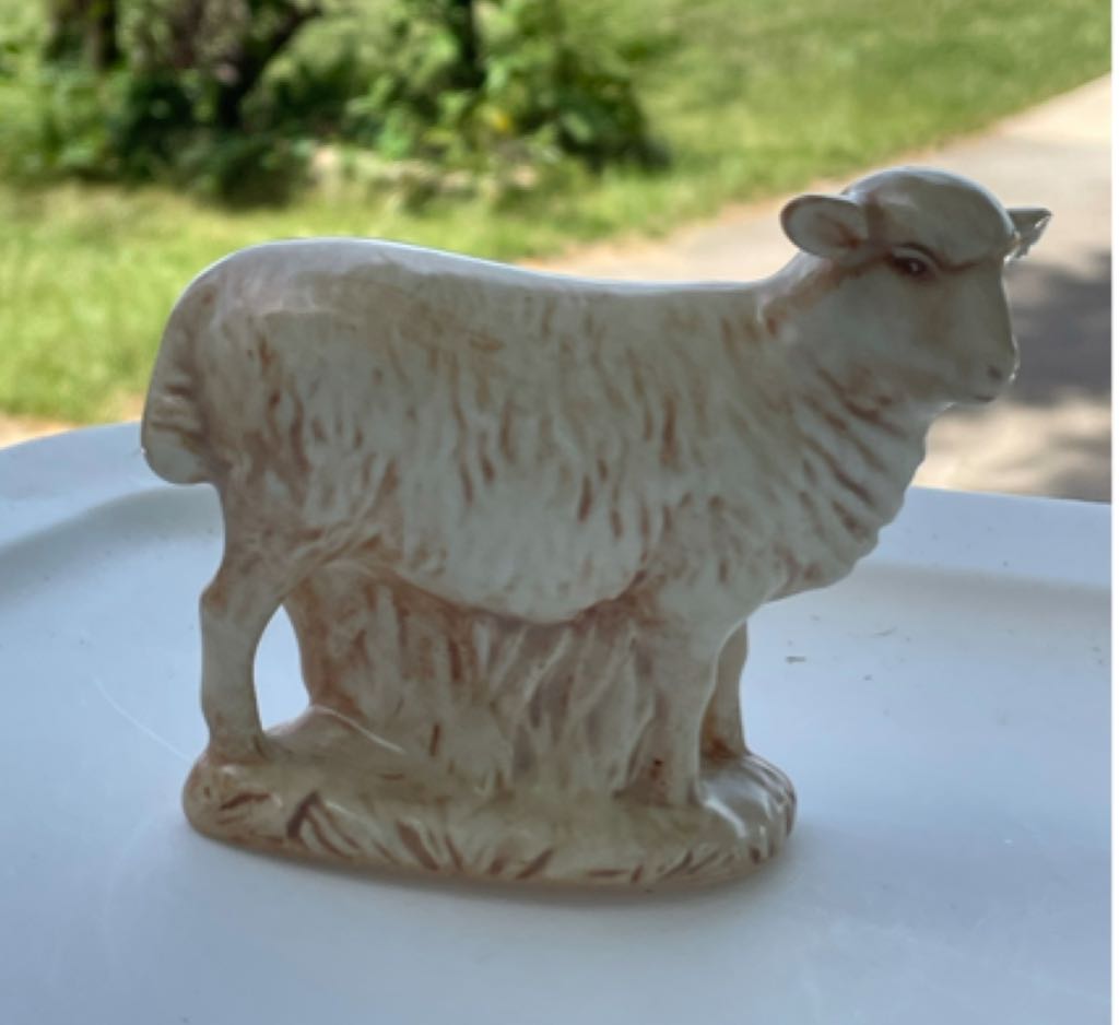 Ceramic - Holland - Nativity - (Set 2) - Animal - Sheep - Standing - Animal (Nativity) ornament collectible - Main Image 2