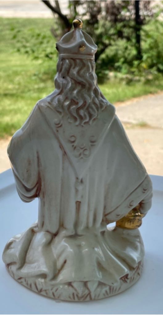 Ceramic - Holland - Nativity - (Set 2) - Magi - Balthazar - Magi (Nativity) ornament collectible - Main Image 2