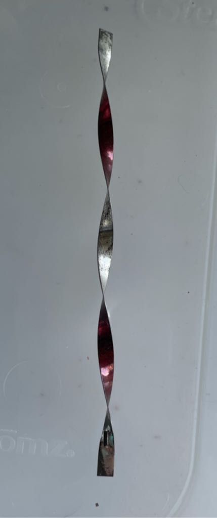 Diamond Ray - Jeweled Icicles - Maroon & Silver - Twisted (Icicles) ornament collectible - Main Image 1