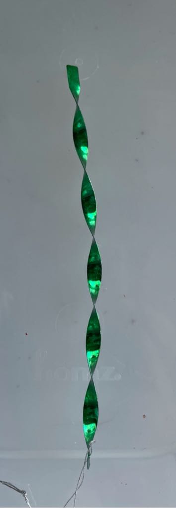 Jewelbrite - (Set 20) - Hexagon - Red Poinsettia - Clear