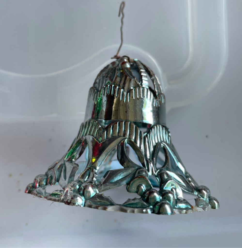 Beistle - Halloween - Honeycomb - Hallowe’en Witch