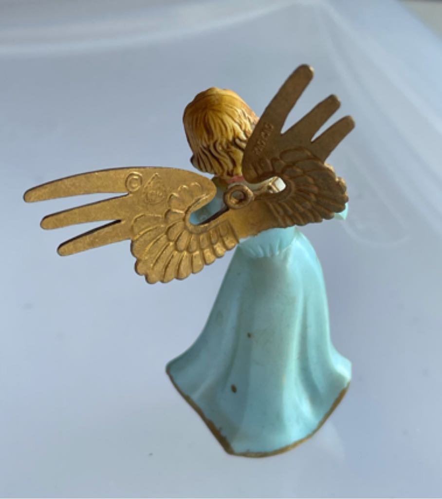 Art Plastics - Cherub - Blue - No 2 - Angel (Nativity) ornament collectible - Main Image 2