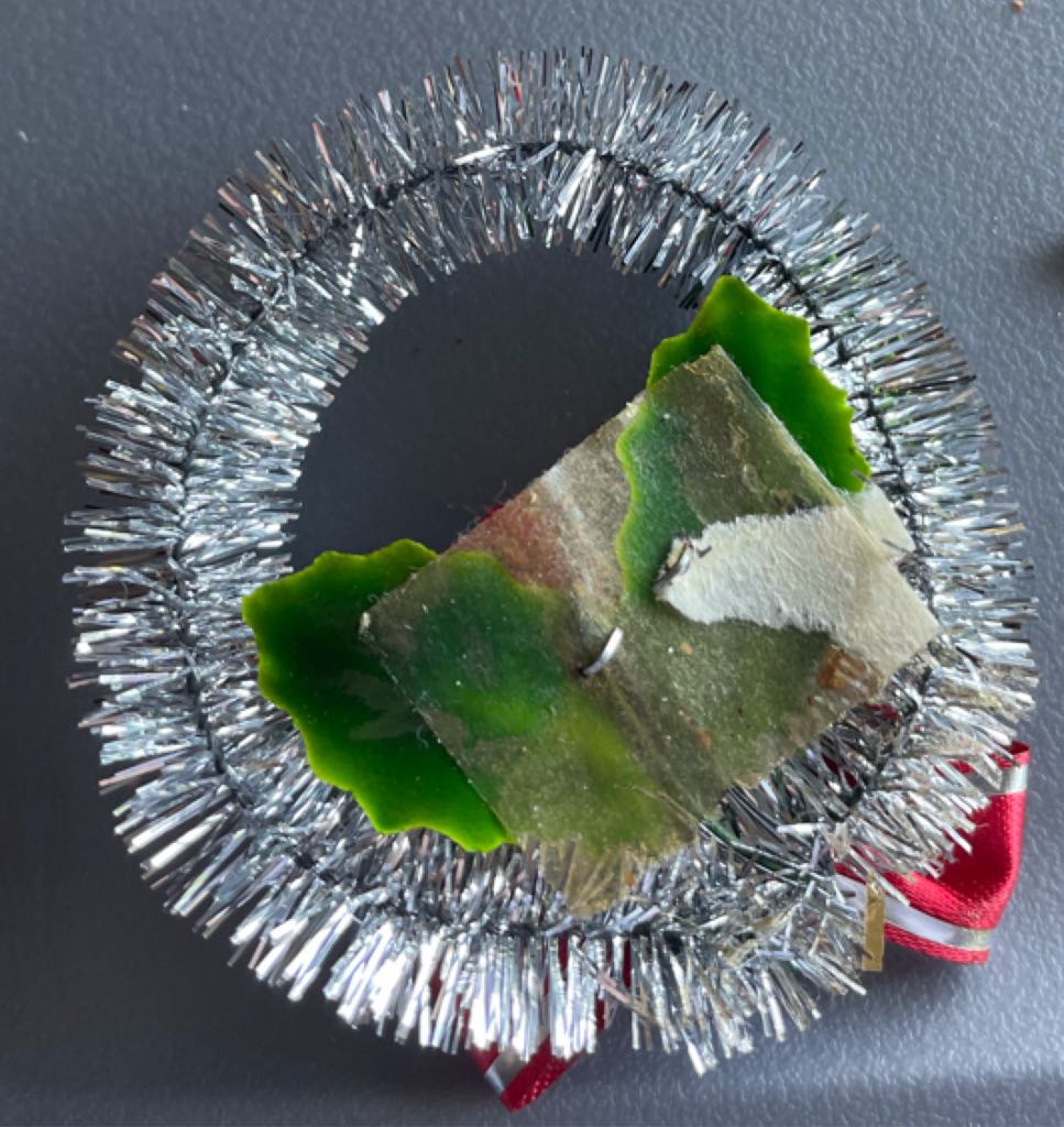 Package Tie On - Wreath - Silver - Wreath (Tie On) ornament collectible - Main Image 2