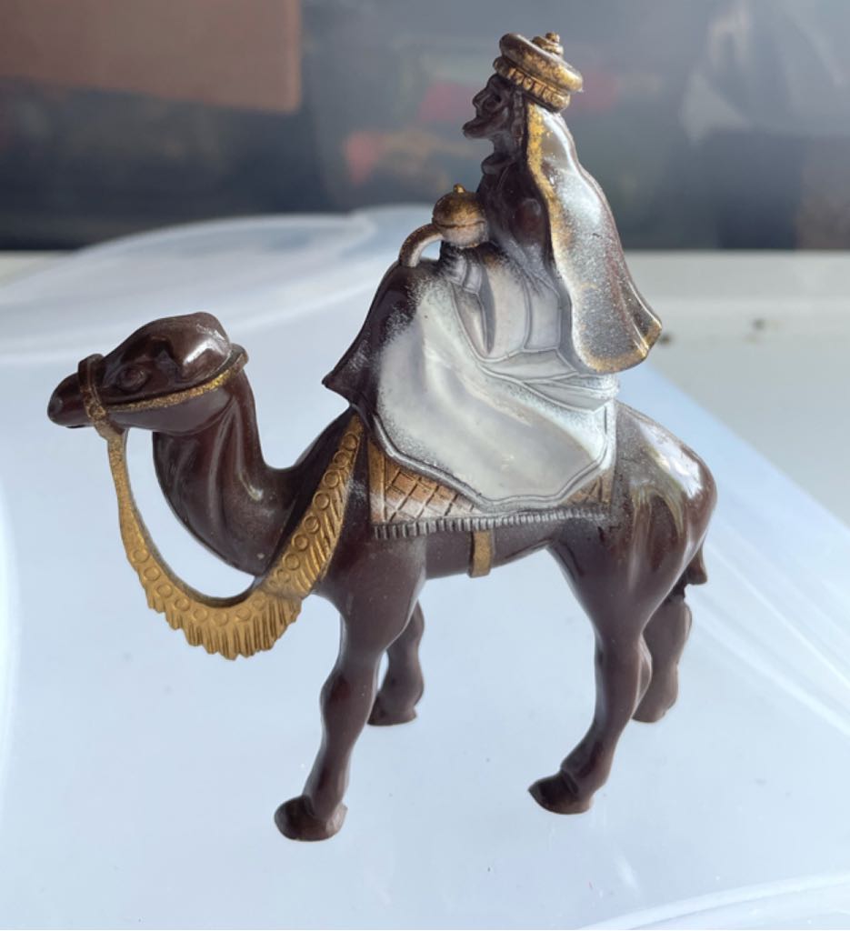 Bradford - King - White Robe - On Camel - Brown - Magi (Nativity) ornament collectible - Main Image 2