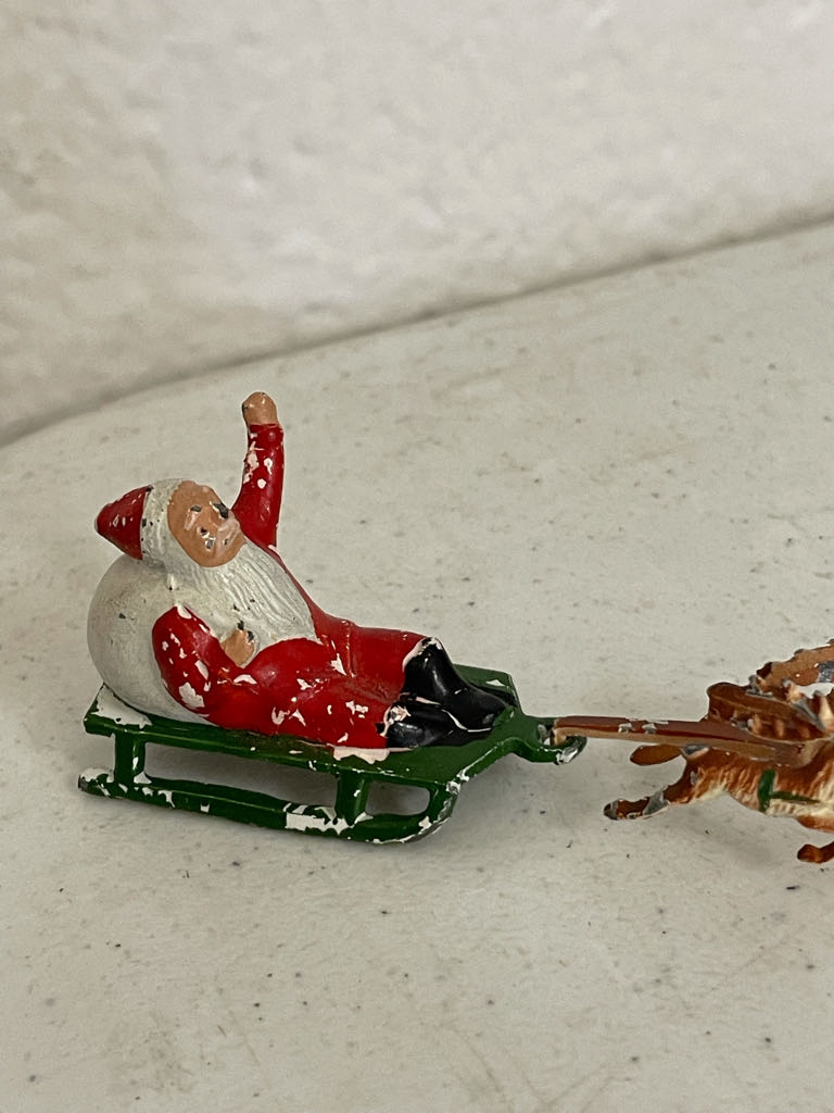 Putz - Santa - Reindeer Pulling Sleigh - Santa (Putz Villager) ornament collectible - Main Image 2