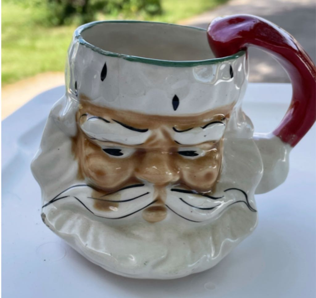 Japan - Music Box - Santa In Sleigh