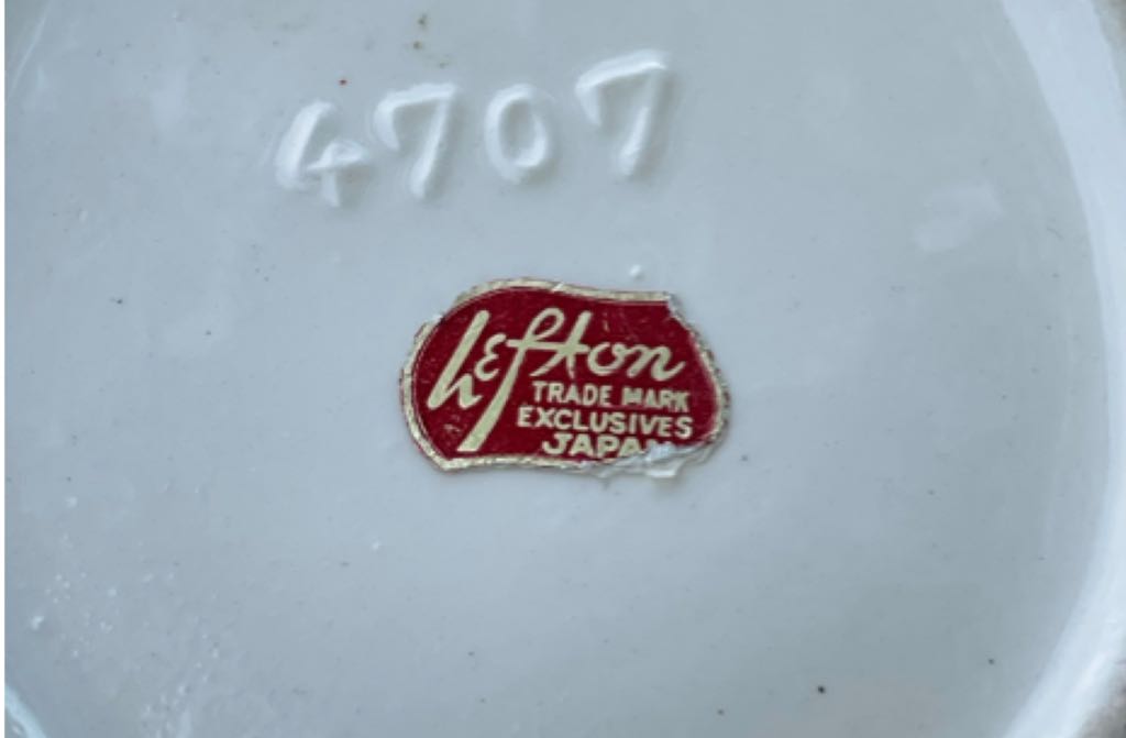 Lefton - Mrs. Claus Mug - 4707 - Santa (Mug) ornament collectible - Main Image 2