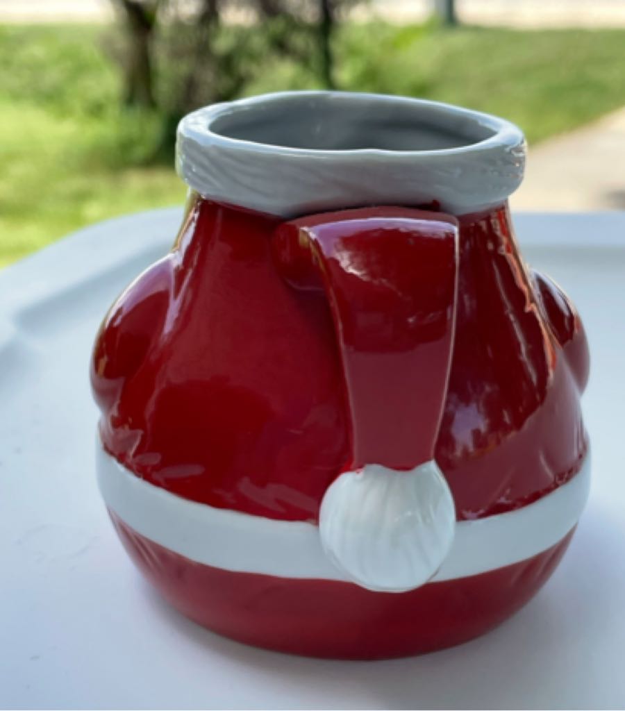 Avon - Claus & Company - Santa - Creamer - Santa (Creamer) ornament collectible - Main Image 2