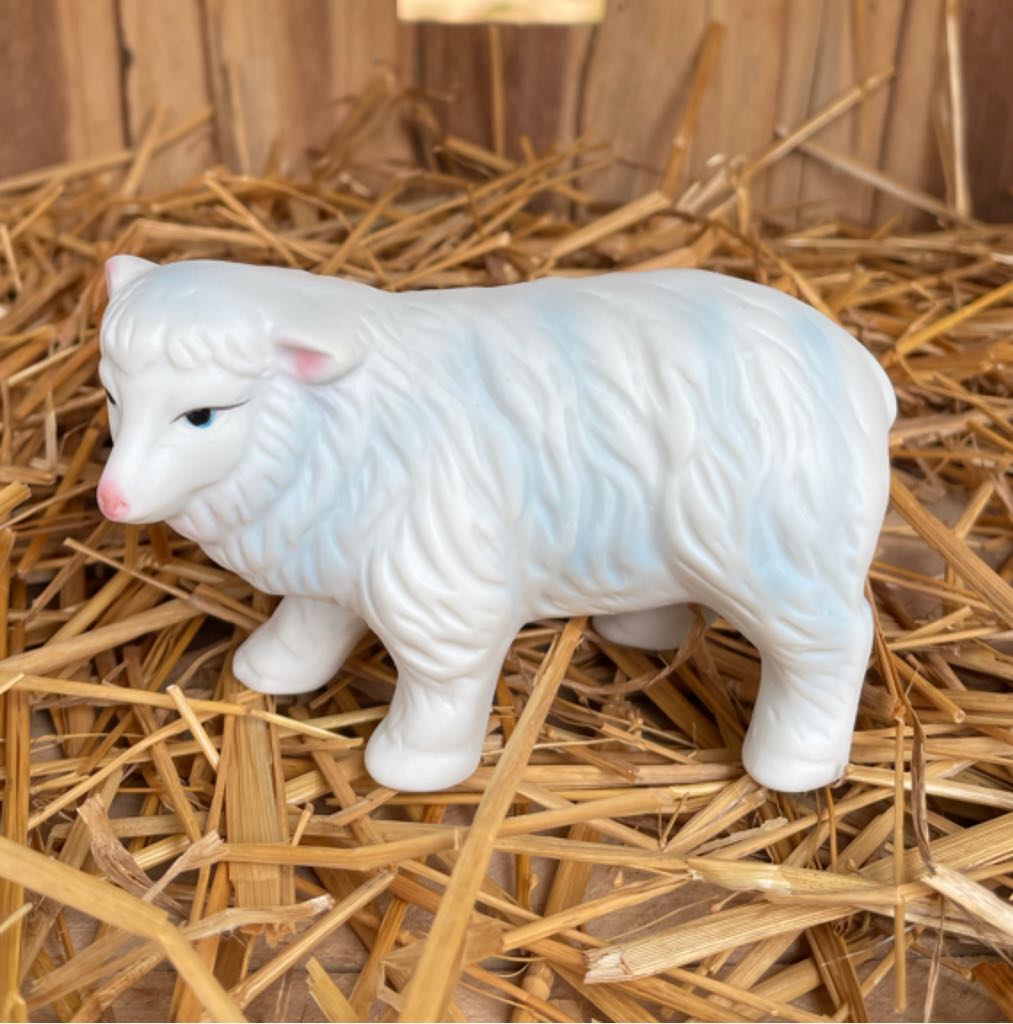 Buttons & Bo - With Wreath