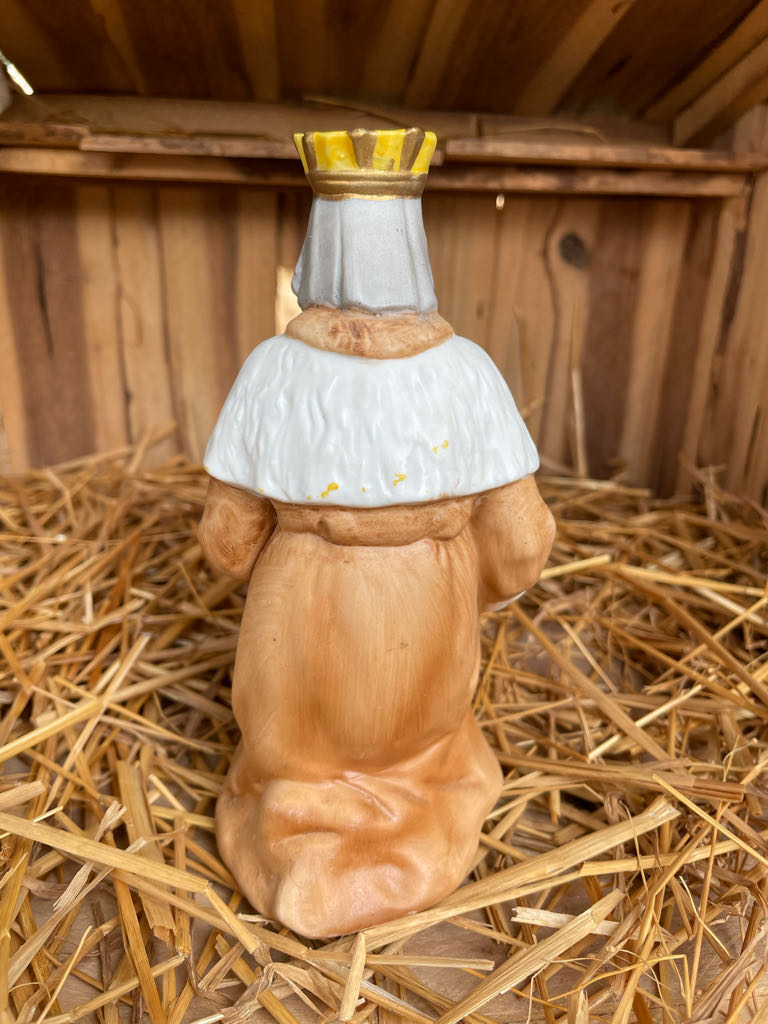 HOMCO - (Set 2) - Magi - Melchior - #5603 - Magi (Nativity) ornament collectible - Main Image 2