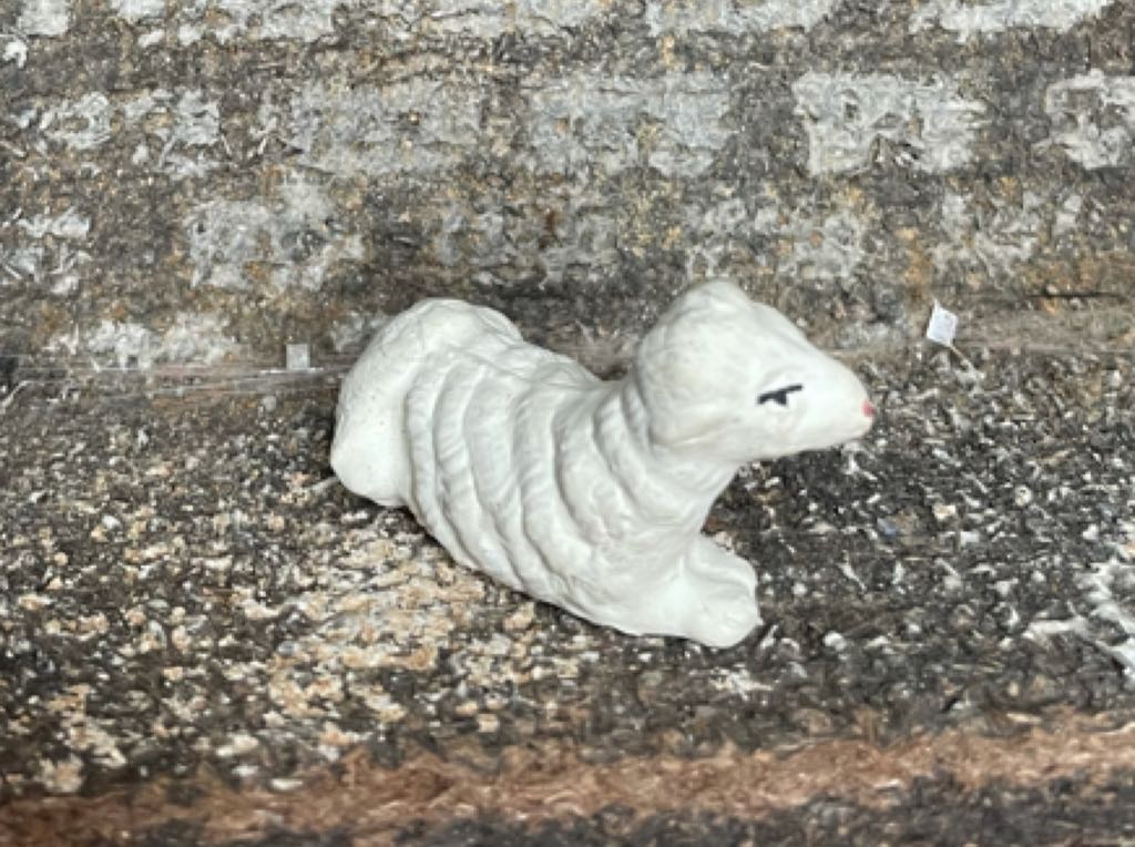 Fontanini - (Set 9) - Animals - Sheep - Supine - Animals (Nativity) ornament collectible - Main Image 2