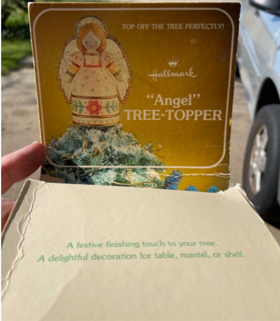 Angel Tree Topper - Angel (Tree Topper) ornament collectible - Main Image 2