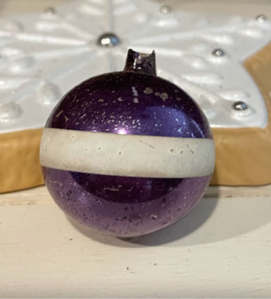 Feather Tree - Ball - Purple - White Stripe - Ball (Feather Tree) ornament collectible - Main Image 1
