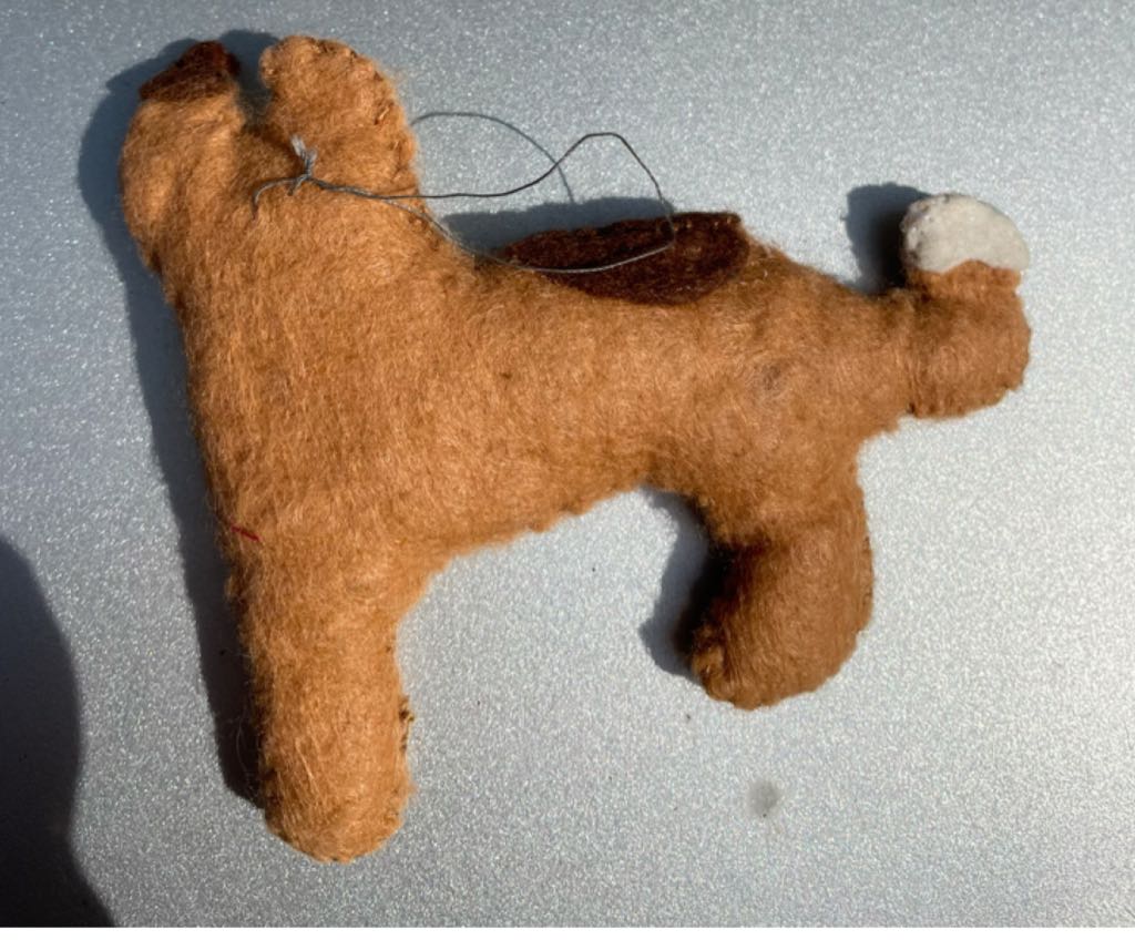 Felt - Dog - Dog (Animal) ornament collectible - Main Image 2