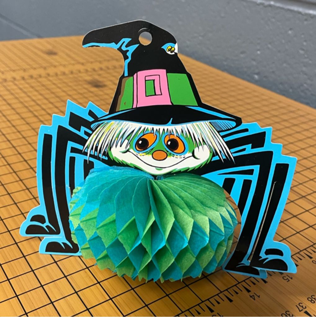 Hallmark - Christmas - Silver Elegance Holiday Decorations