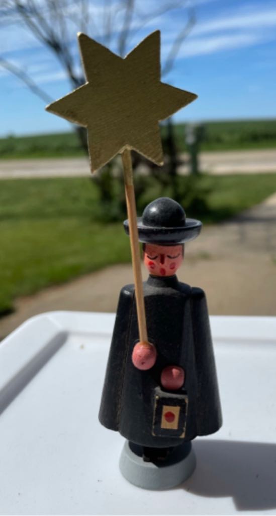 Yule Gems - Tear Drop - Red - Mushrooms