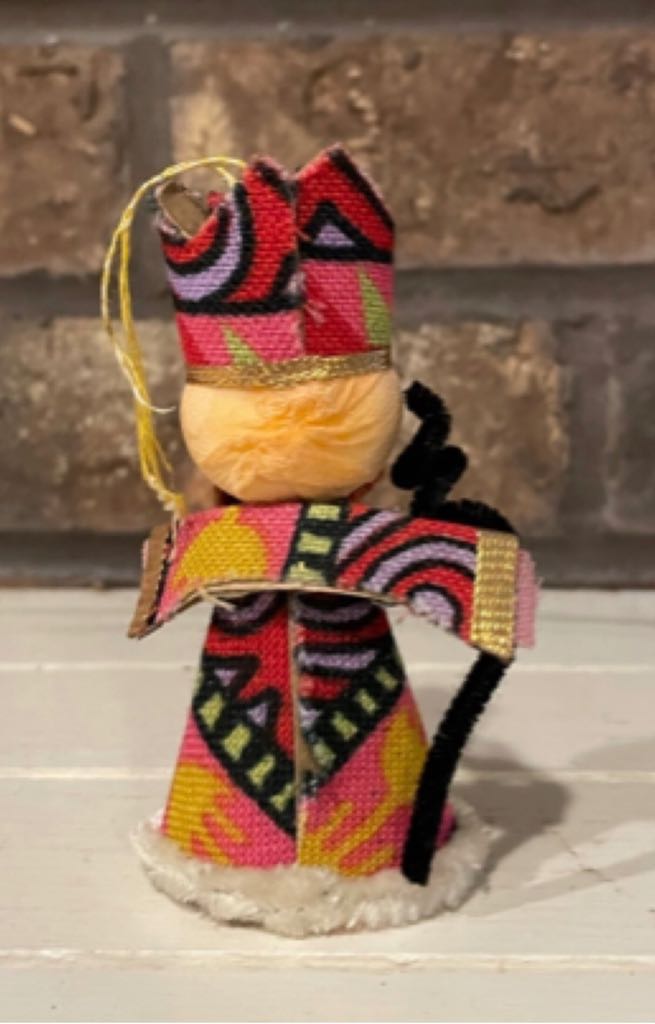 Japan - Magi - Red - Ornament - Magi (Nativity) ornament collectible - Main Image 2