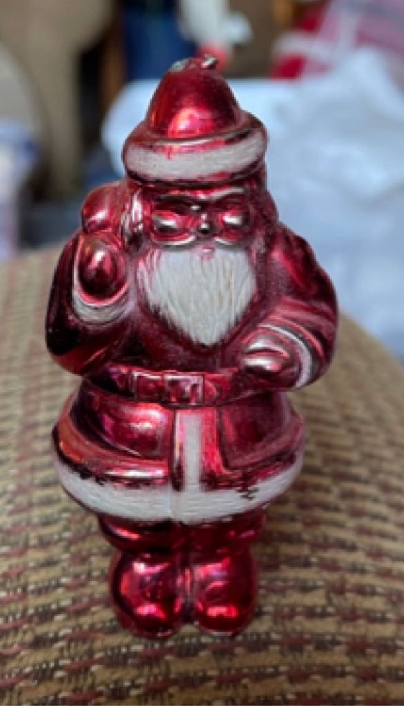 Irwin - Santa - Santa ornament collectible - Main Image 2