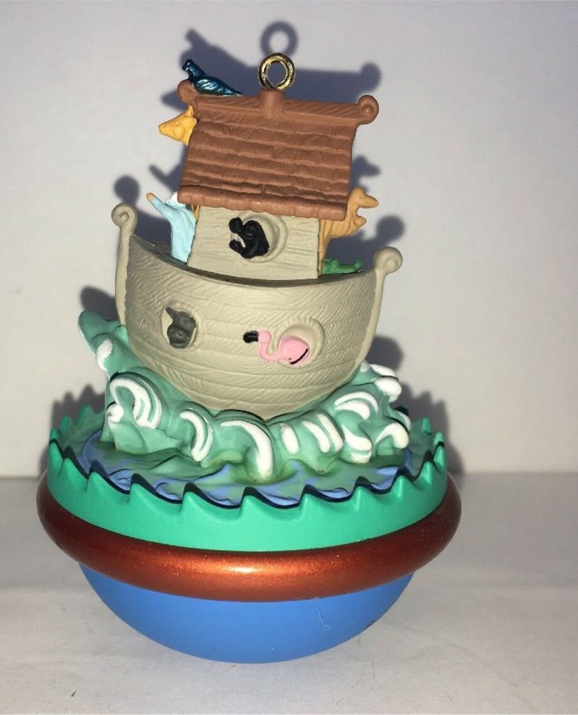 Shiny Brite - Round - Stripes