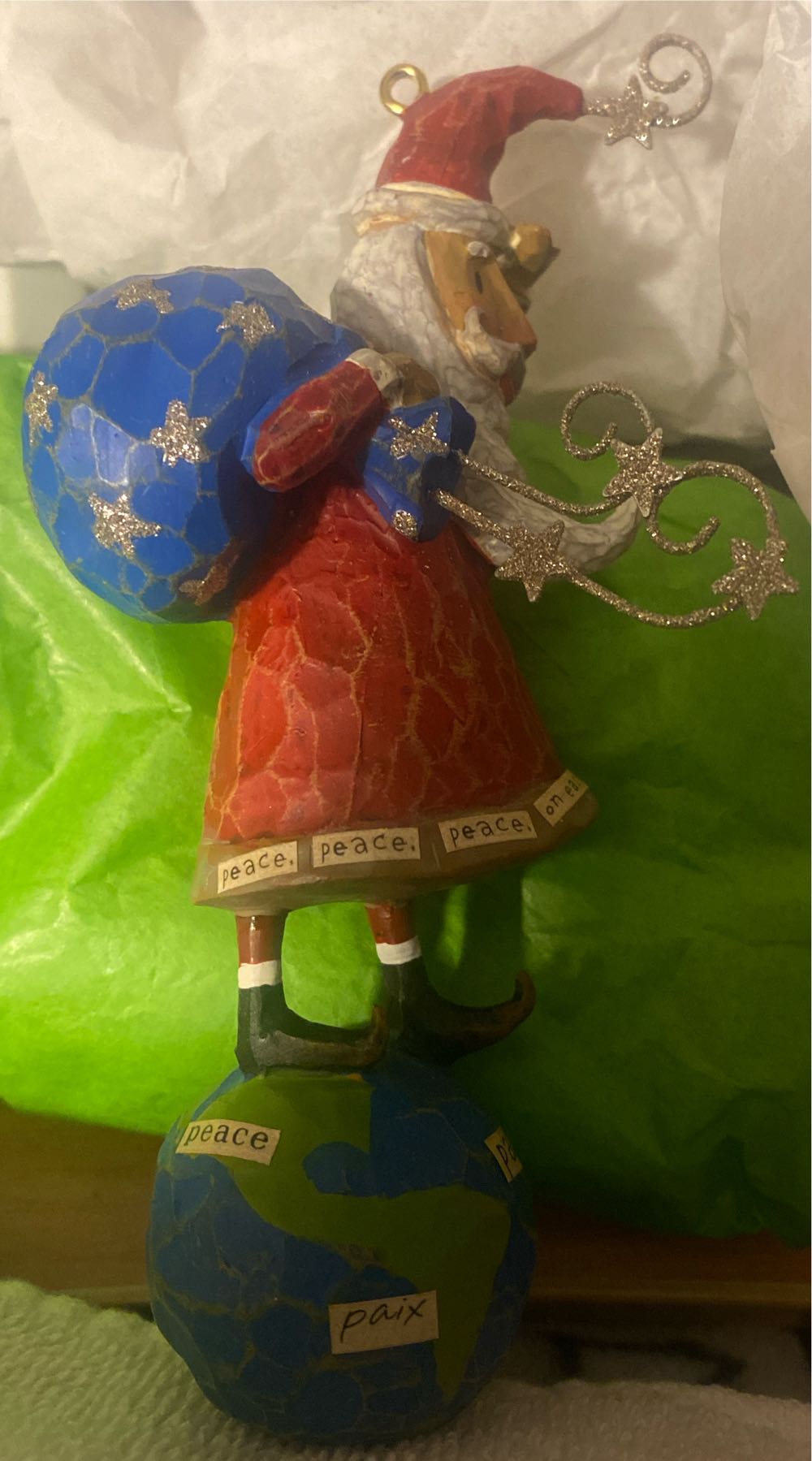 A Santa Claus Christmas - Peace On Earth - A Santa Claus Christmas (Collection) ornament collectible - Main Image 3