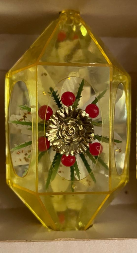 ART Plastics - (Set 1) - Shepherd - With Sheep - 44/CD