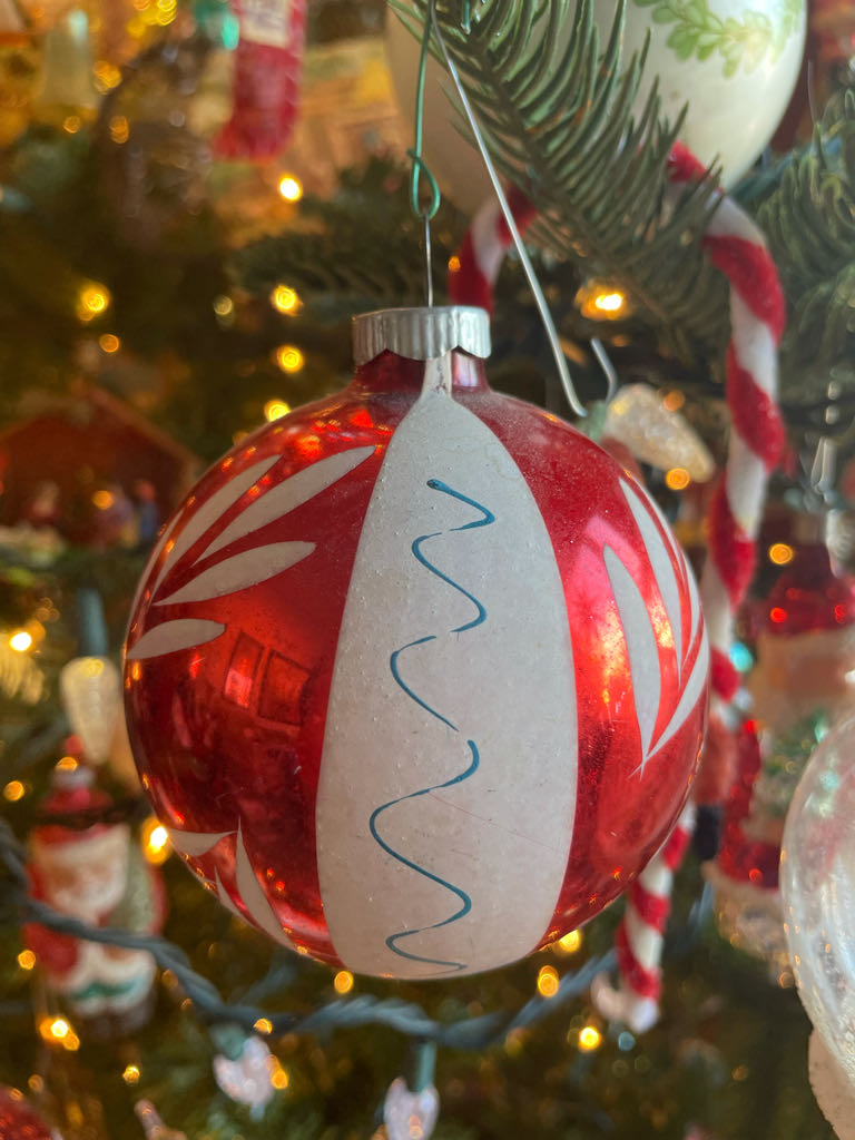 Shiny Brite - Round - Stripes