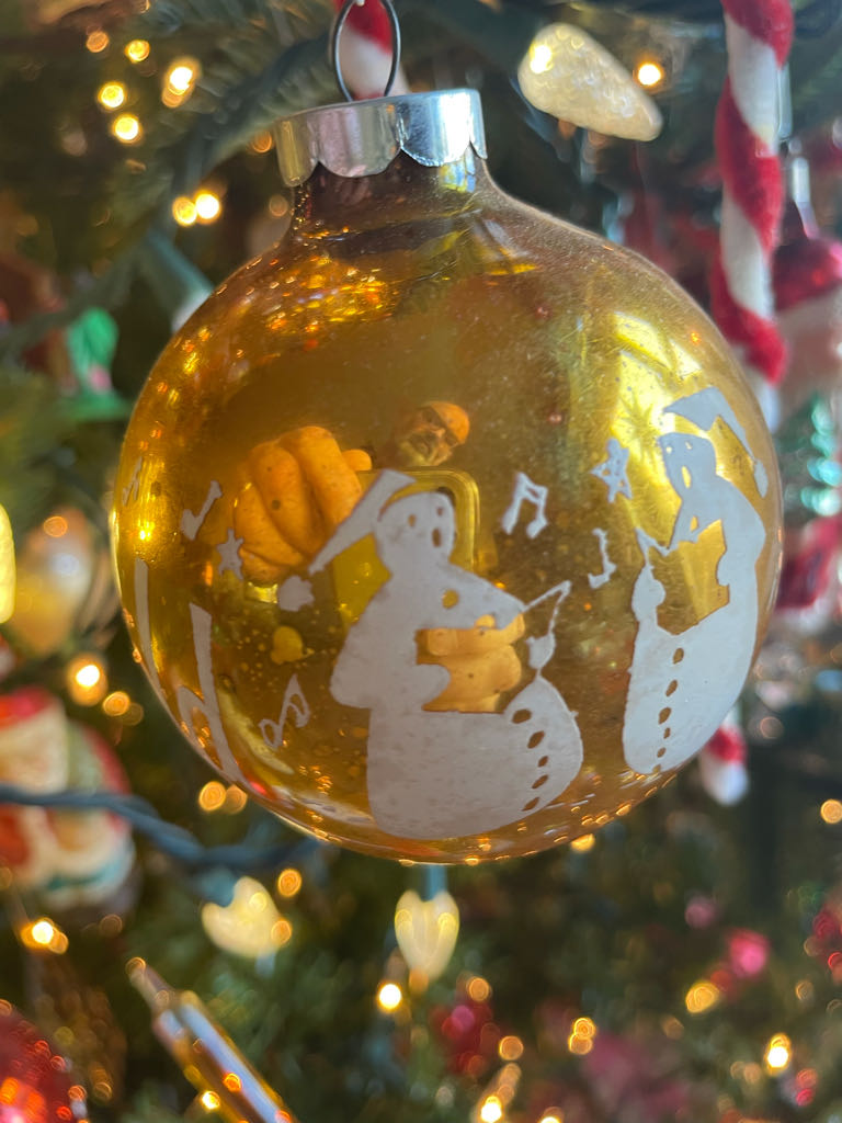 George Franke - Round - Stencil - Joy To The World - Snowmen - Snowmen (Round) ornament collectible - Main Image 2