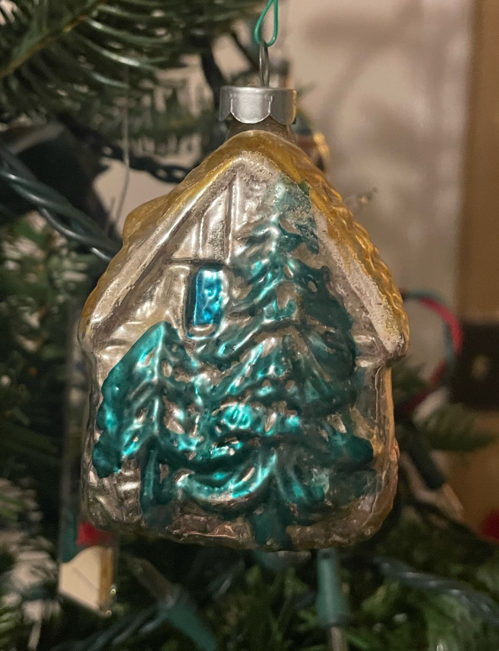 Figural - House - Small - House (Figural) ornament collectible - Main Image 4