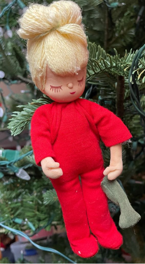 Package Tie On - Chenille & Paper Mache Face Santa