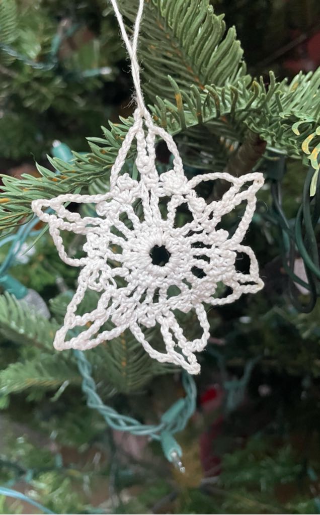 Crochet - Snowflake - Snowflake (Crochet) ornament collectible - Main Image 1