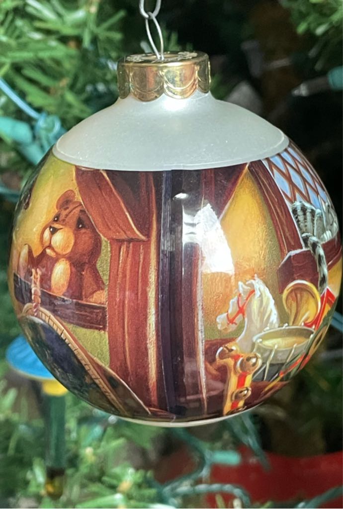 Warmed By Candleglow - Santa ornament collectible - Main Image 2