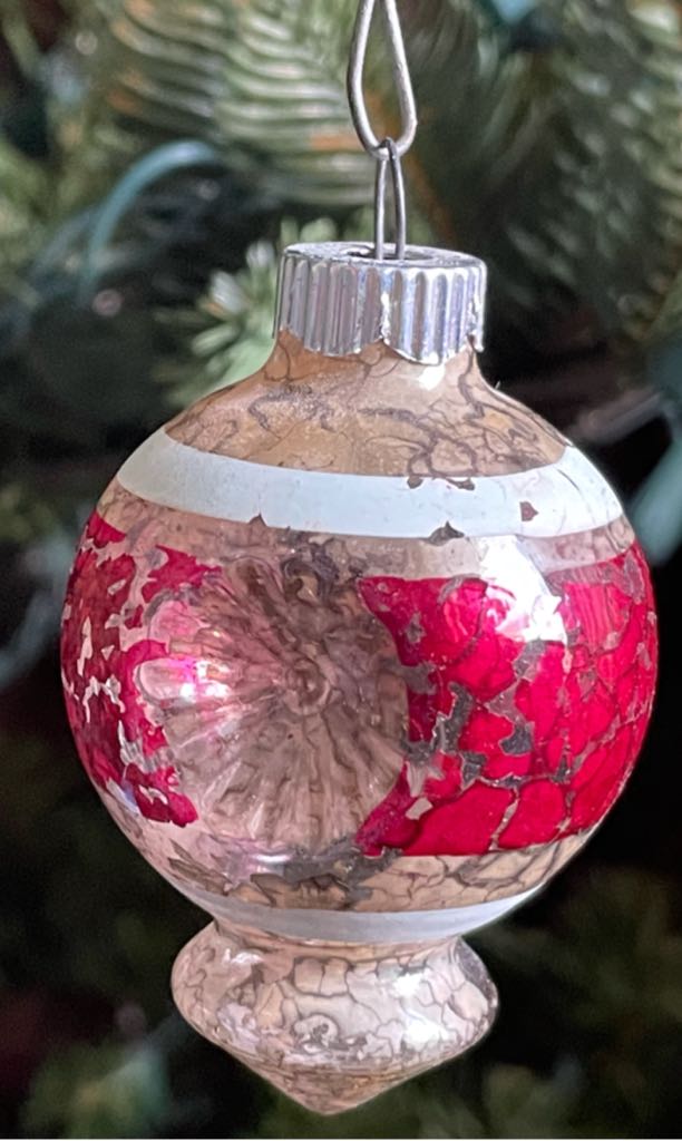 Shiny Brite - High Spear Point - Double Reflector - Double Reflector (High Spear Point) ornament collectible - Main Image 2