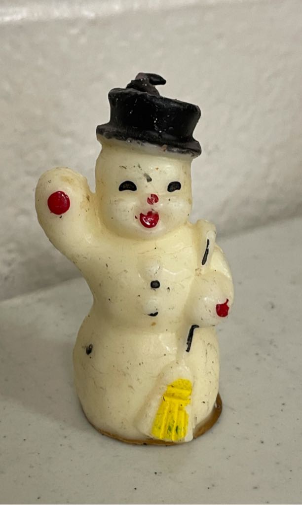 Frosty The Snowman - A Warm Frosty Hug